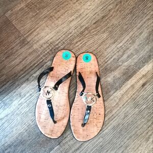 Michael Kors MK Charm Jelly Thong Sandals Size:8 NWOT